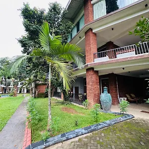 Lanka Bangla Restaurant & Travels Katunayake